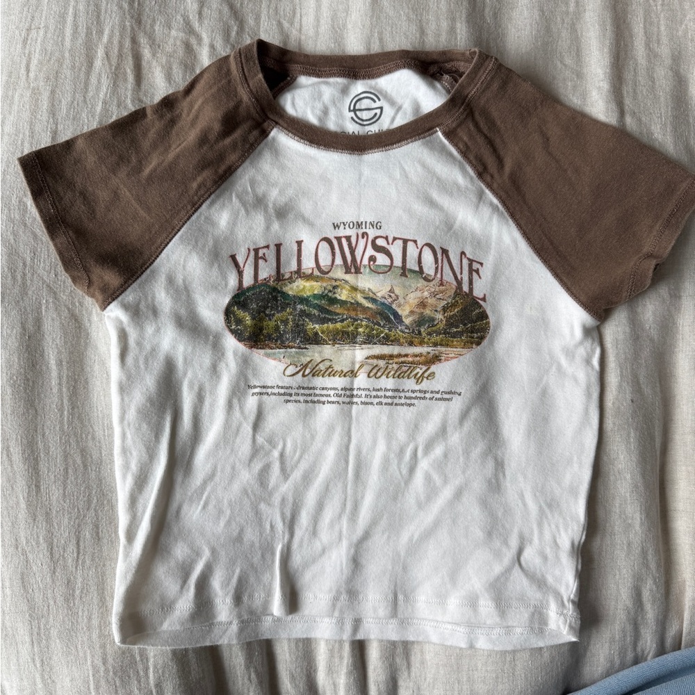 Yellowstone Graphic Tee